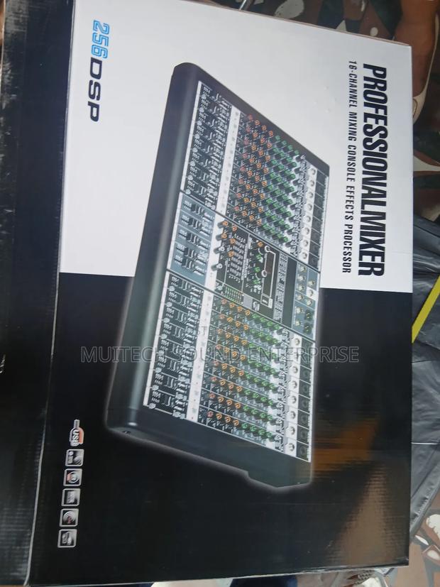 Yamaha Raw Mixer (16 Channels) · Photo 1