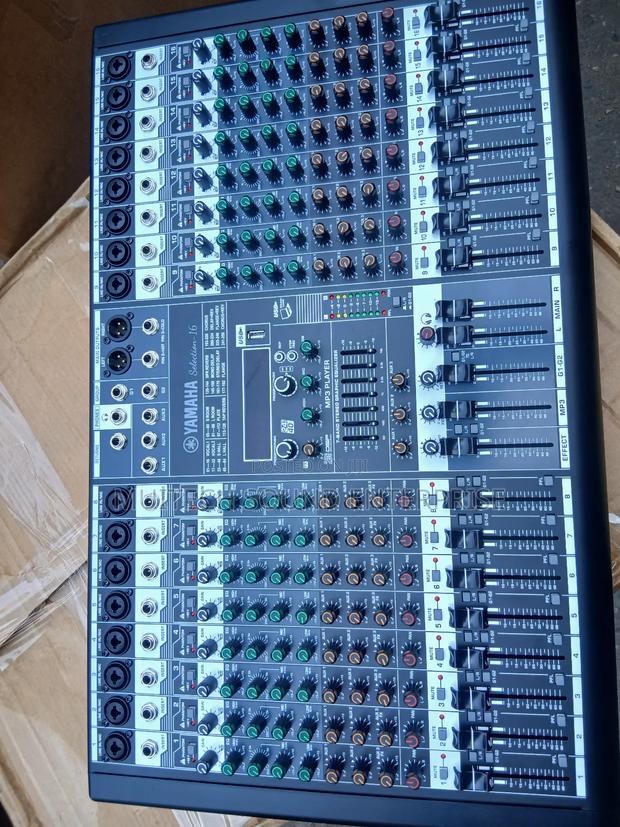 Yamaha Raw Mixer (16 Channels) · Photo 2