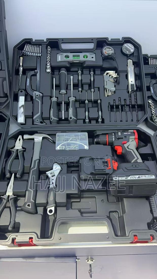 Chargeable Drilling Machine · Photo 2