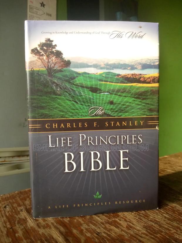 John Stanley Principles Bible Hardcover · Photo 1