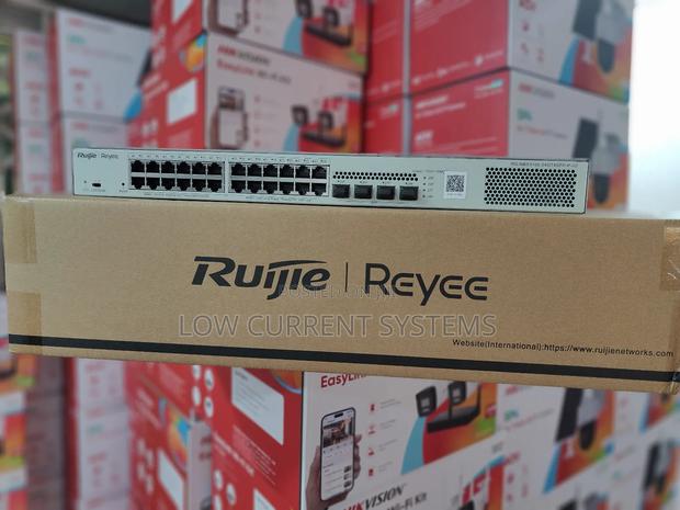 Ruijie 24port Gigabit Cloud Managed Poe+ Switch 4 Sfps 370w · Photo 1