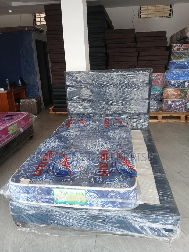 7" High Density One and Half Mattress · Photo 3