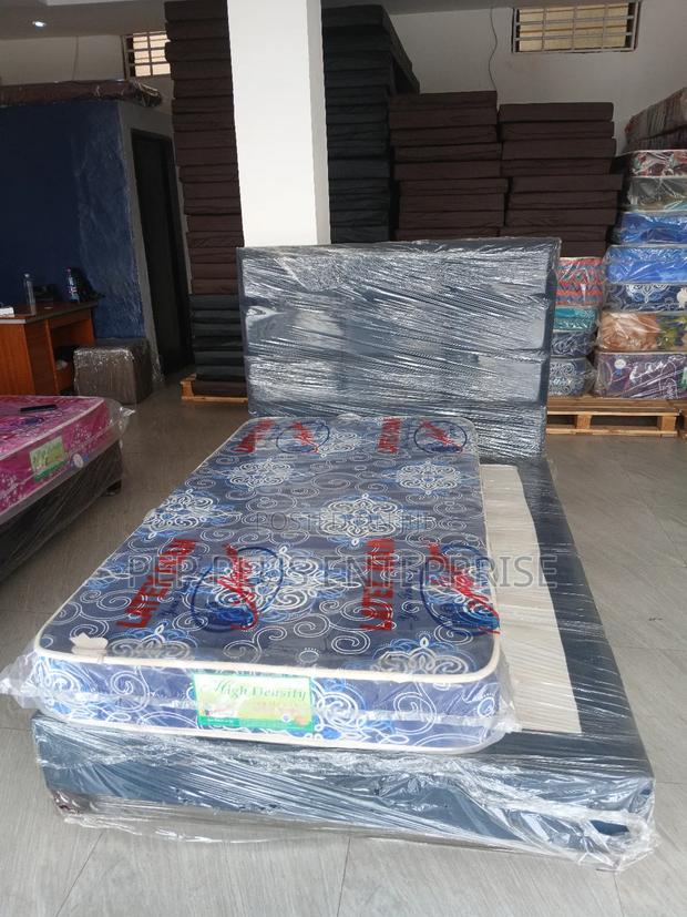 7" High Density One and Half Mattress · Photo 4