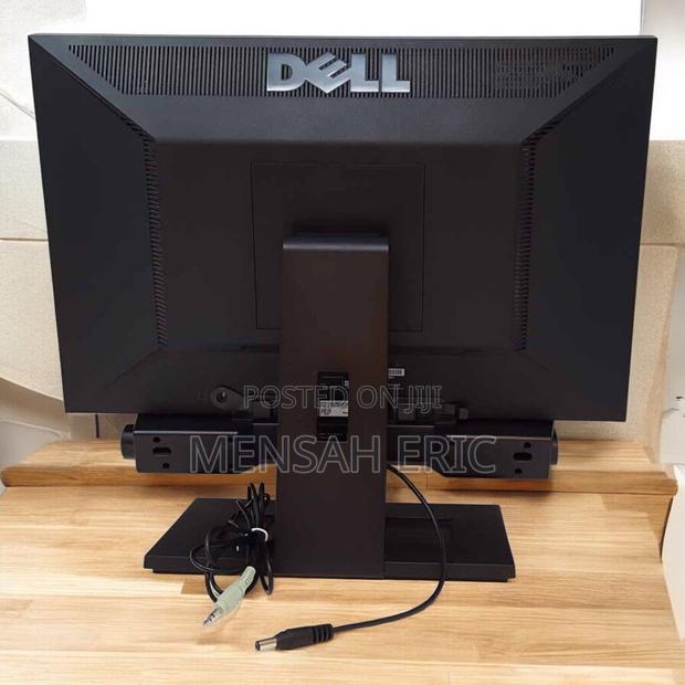 19 Inch Dell Monitor · Photo 2