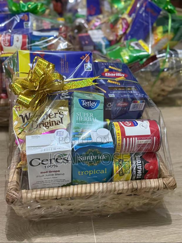 Toiletries Hampers For All Occasions · Photo 1
