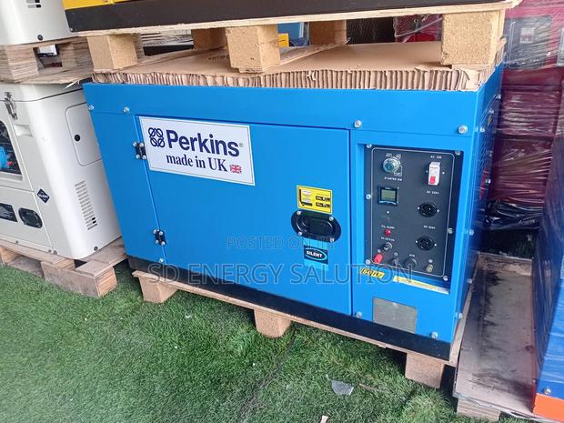 Perkins Generator for Heavy Load Operations · Photo 1