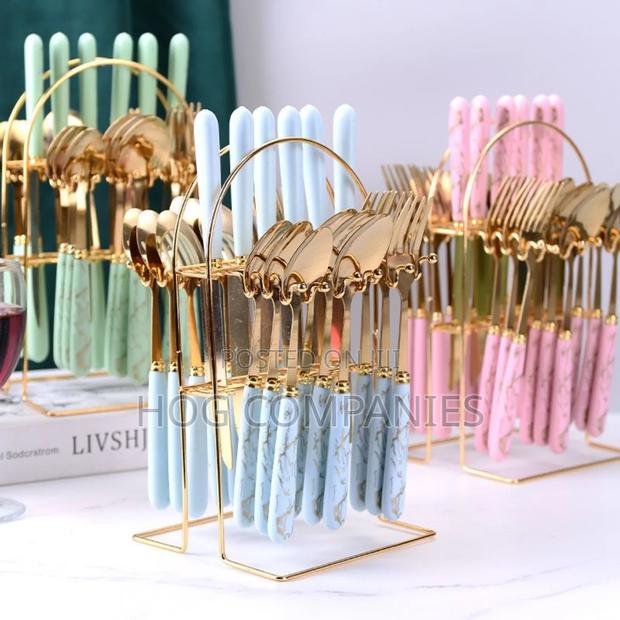 24 Pieces Steak Fourchette Cutlery Set Flatware Sets · Photo 1
