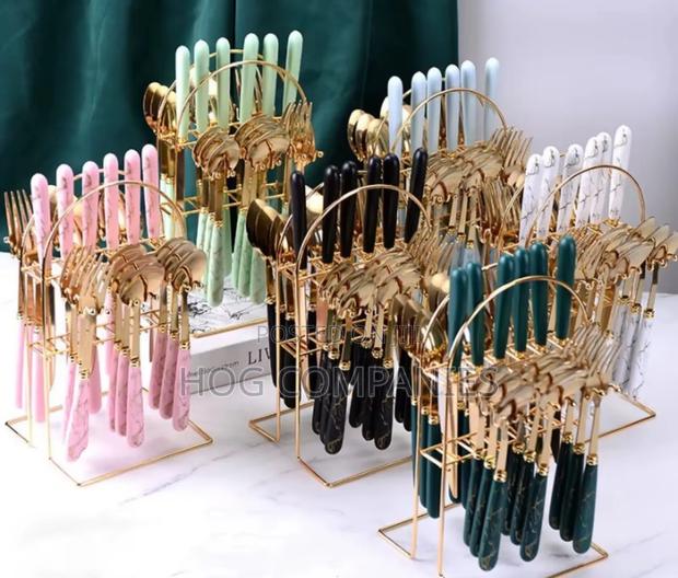 24 Pieces Steak Fourchette Cutlery Set Flatware Sets · Photo 3