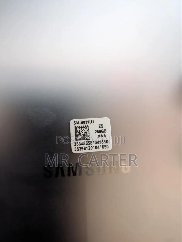 New Samsung Galaxy S25 256 GB Gray · Photo 5