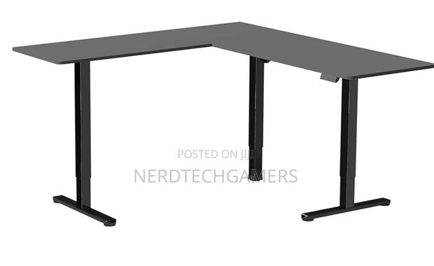 Vivo Electric Standing Desk · Photo 1