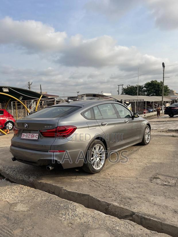 BMW 535i 2016 Gray · Photo 3