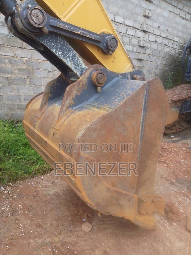 Excavator for Sale · Photo 4