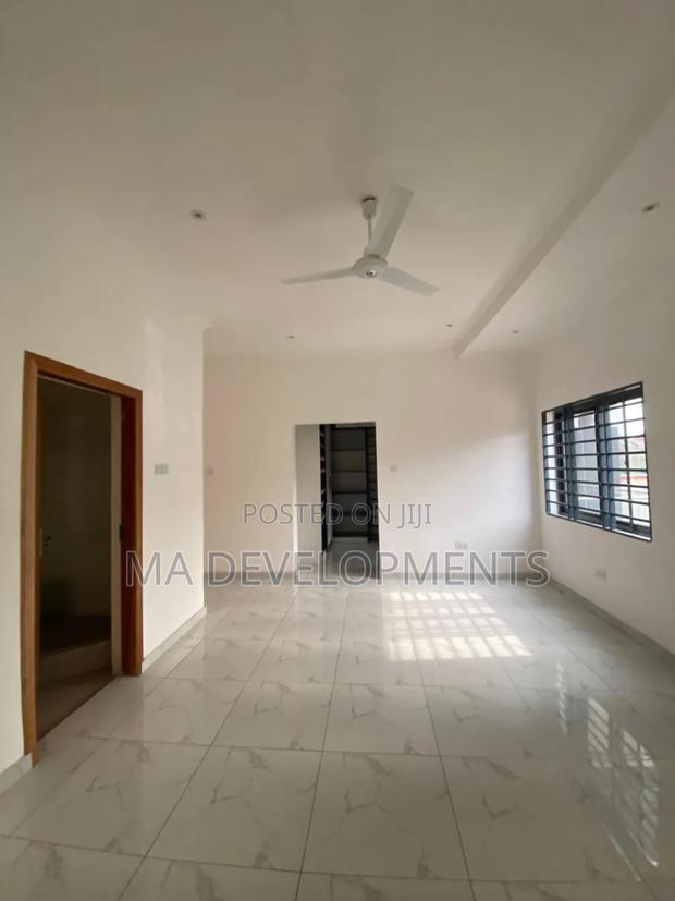 4bdrm Townhouse / Terrace in Madev Realty, Achimota for rent · Photo 6