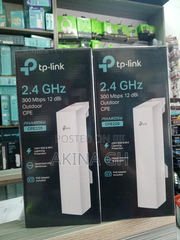 Tp Link 2.4 300 MBPS 12 Dbi Outdoor Cpe (Cpe220) · Photo 1