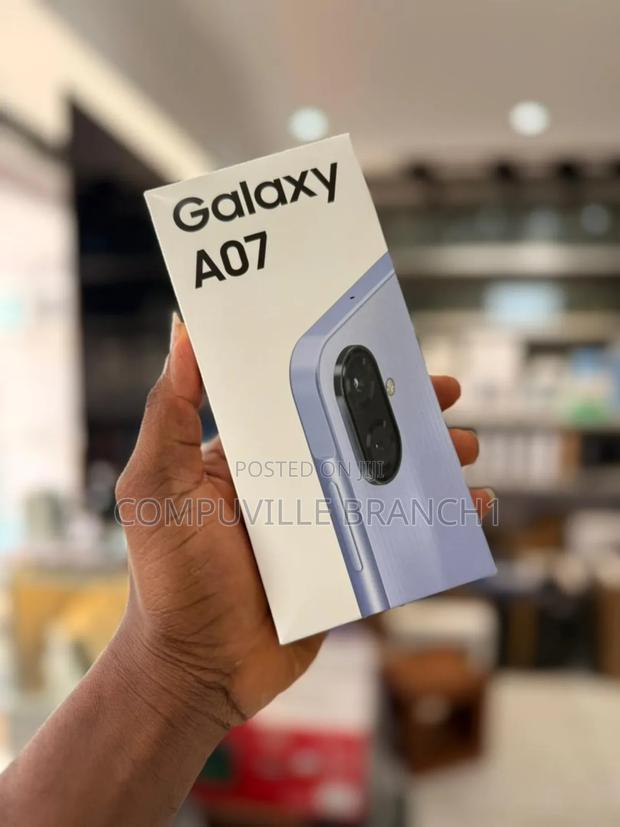 New Samsung Galaxy A07 4G 128 GB Blue · Photo 1