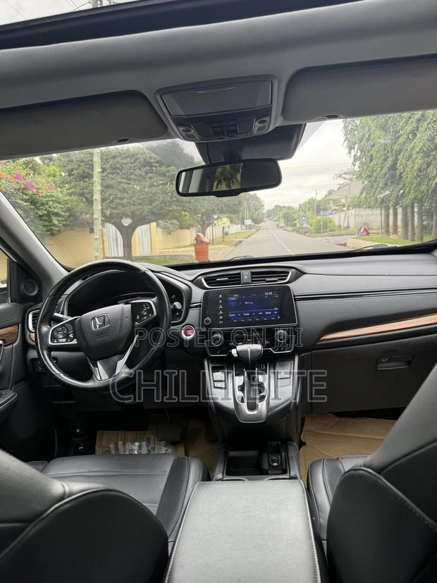 Honda CR-V Touring 4dr SUV AWD (1.5L 4cyl CVT) 2017 White