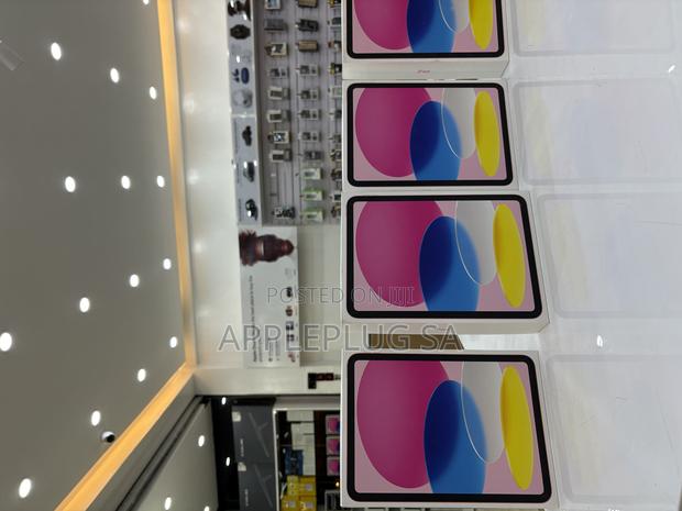 New Apple iPad (2025) 256 GB · Photo 2