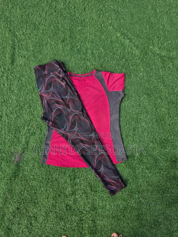 Gym Wear Size Uk 8 To 22 · Photo 1