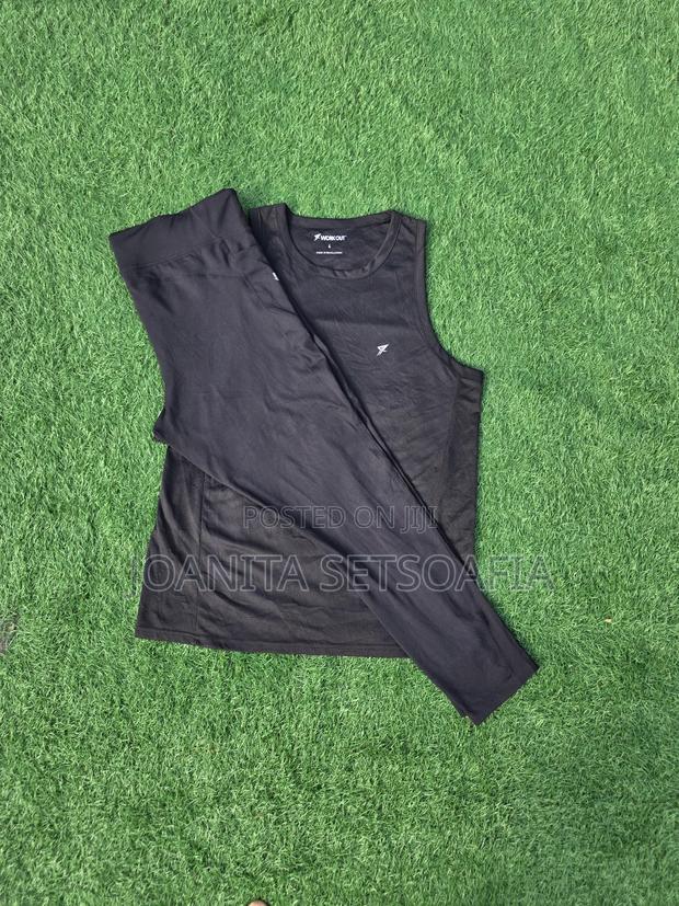 Gym Wear Size Uk 8 To 22 · Photo 2