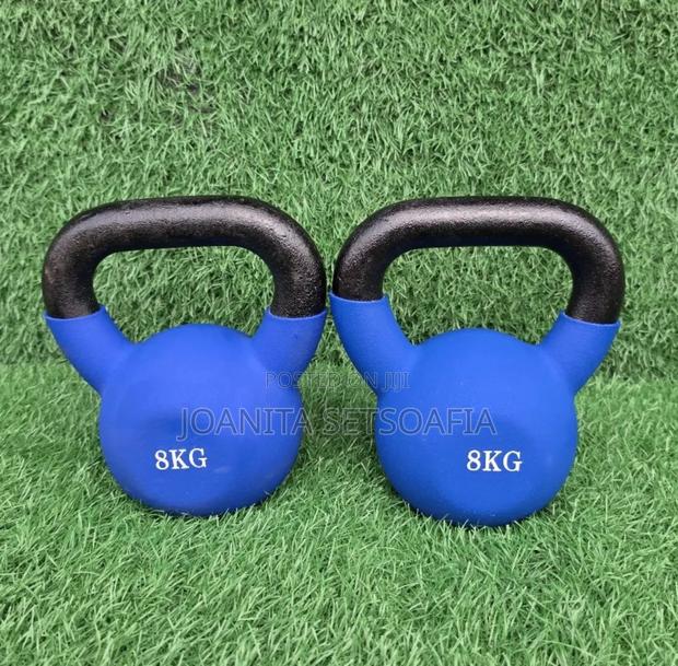 Kettlebell 8kg (Pair) · Photo 1