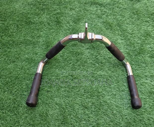 Lat Pull Down Machine Accessories Bars · Photo 2