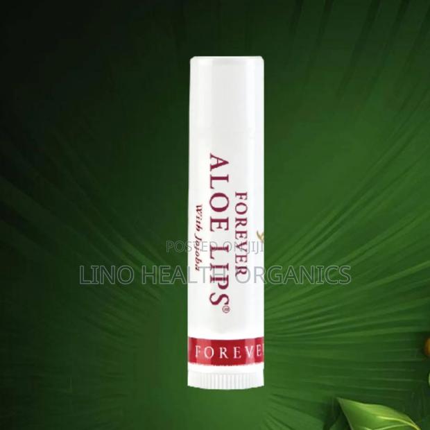 Multipurpose Lips Balm For Smooth And Kissable Lips · Photo 1