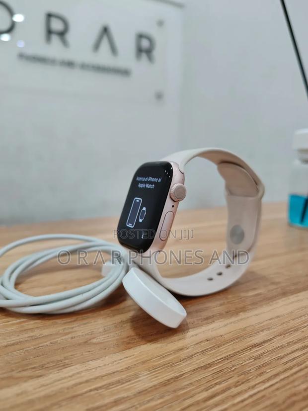 Apple Watch "Series 10" (Cellular) · Photo 3