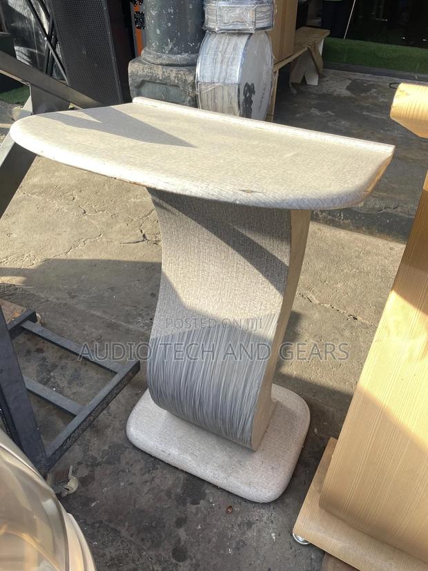 Wooden Pulpit {Gray} · Photo 1