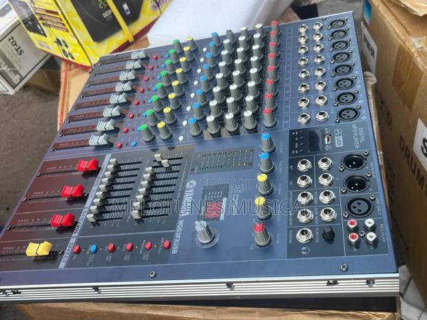 Yamaha Mg8/2fxusb 8-Input Stereo Mixer With DSP Effects. · Photo 3