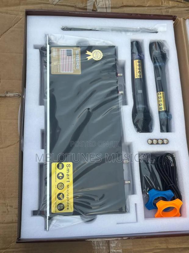 Shure Ugx20 Ii Wireless Microphone System · Photo 3