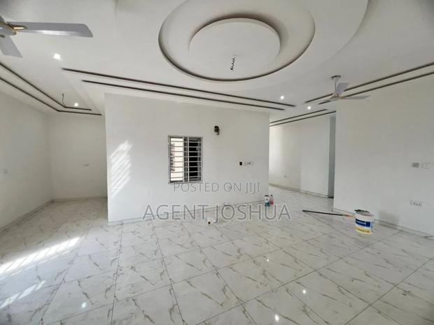 3bdrm Townhouse / Terrace in Manet Courtage, Spintex for rent · Photo 2