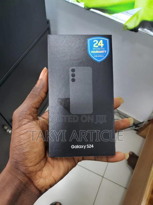 New Samsung Galaxy S24 512 GB Black · Photo 2