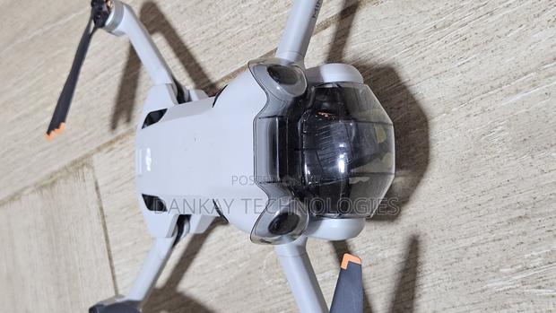 Dji Mini 4 Pro Drone With Rc N2 Smart Controller · Photo 2