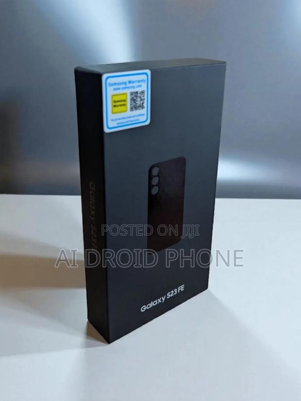New Samsung Galaxy S23 FE 128 GB Black · Photo 2