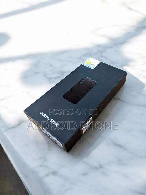 New Samsung Galaxy S23 FE 128 GB Black · Photo 1