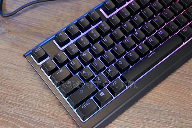 Steelseries Apex 3 Mechanical Keyboard · Photo 3