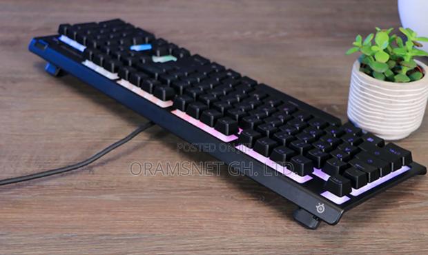 Steelseries Apex 3 Mechanical Keyboard · Photo 4