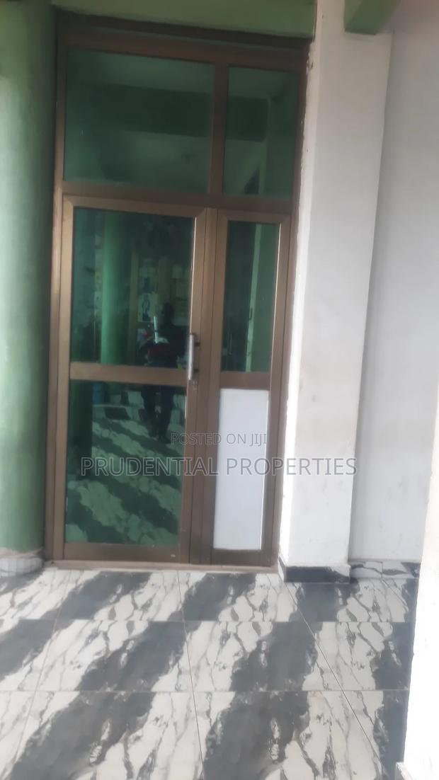 4 Bedrooms Office Space for Rent at Lapaz · Photo 3