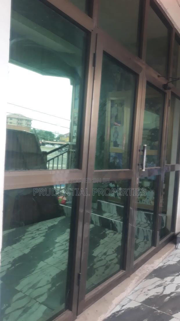 4 Bedrooms Office Space for Rent at Lapaz · Photo 6