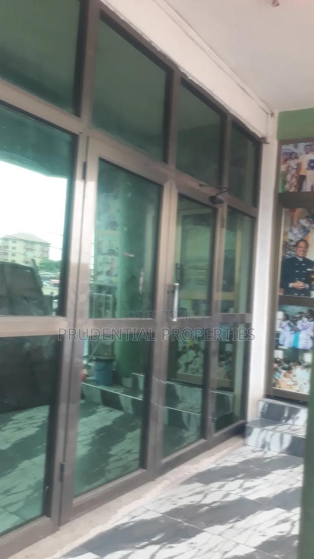 4 Bedrooms Office Space for Rent at Lapaz · Photo 7
