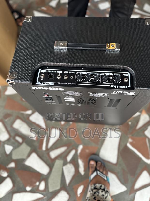 Hartke Hd508 500-Watt 4x8 Inch Bass Combo Amplifier · Photo 3
