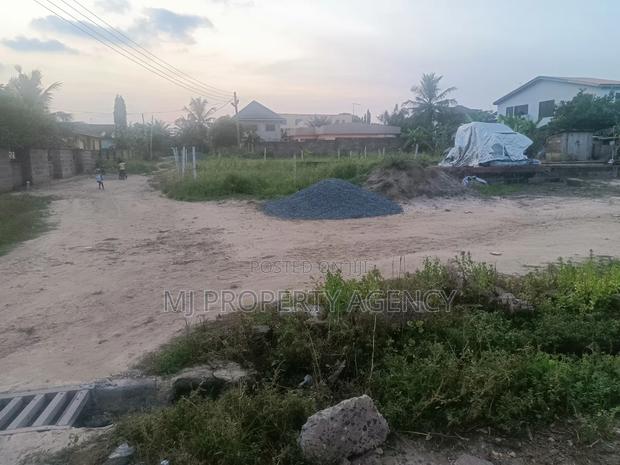 Land for Sale · Photo 4