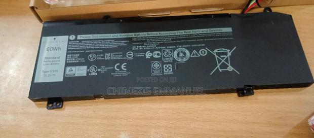 Dell Battery 1f22n · Photo 1