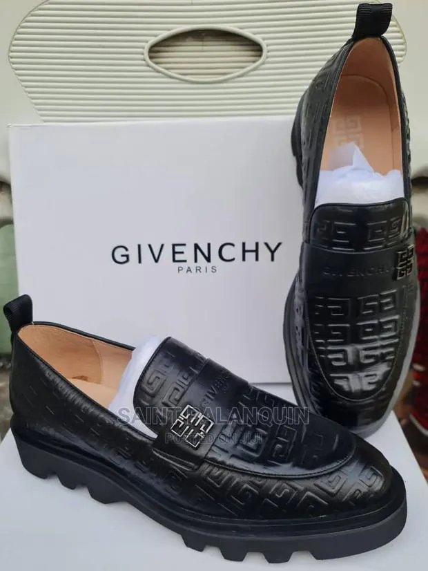 Givenchy Sneaker · Photo 1