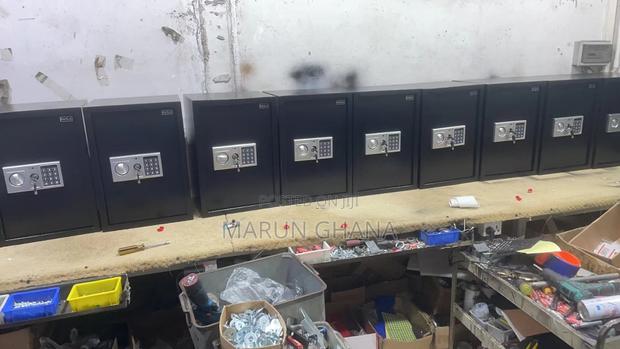 50e Safe Locker Box Fatla · Photo 4