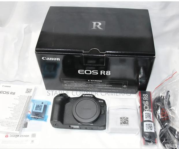Canon Eos R8 · Photo 1