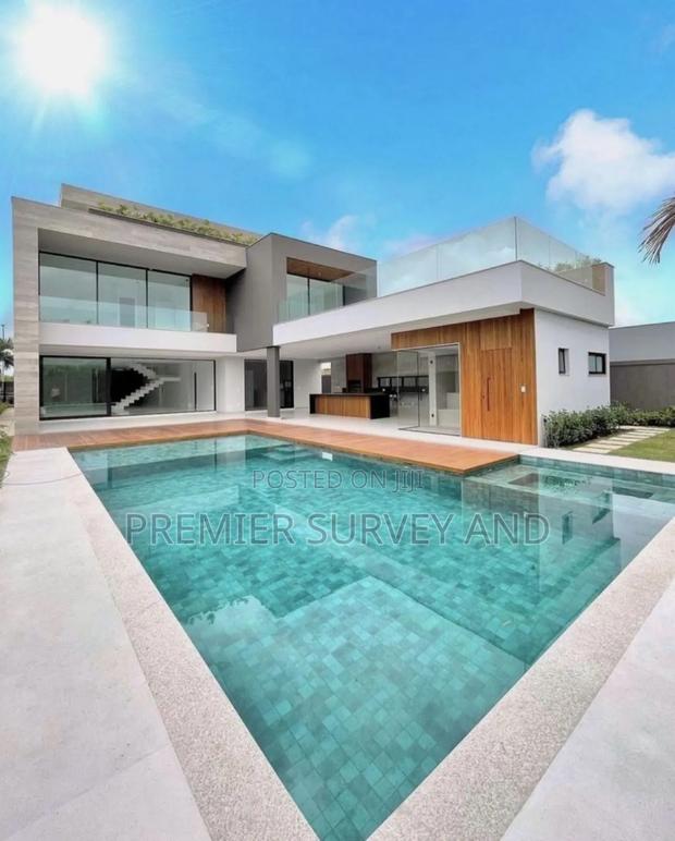 Premier Pool Construction · Photo 1