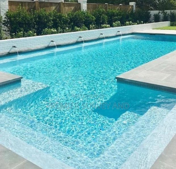 Premier Pool Construction · Photo 2