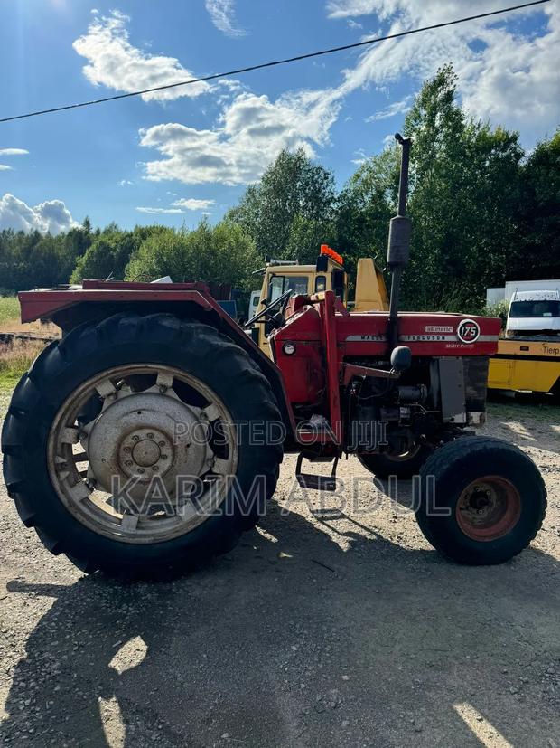 Massey Ferguson 175x · Photo 2