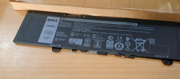 Dell Battery 135370 F62g0 · Photo 1